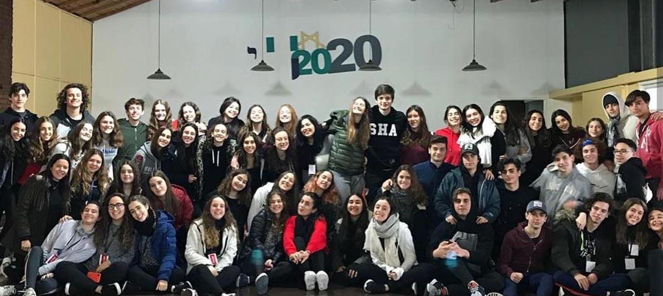 5c87cd0c3af9031f526df917_1