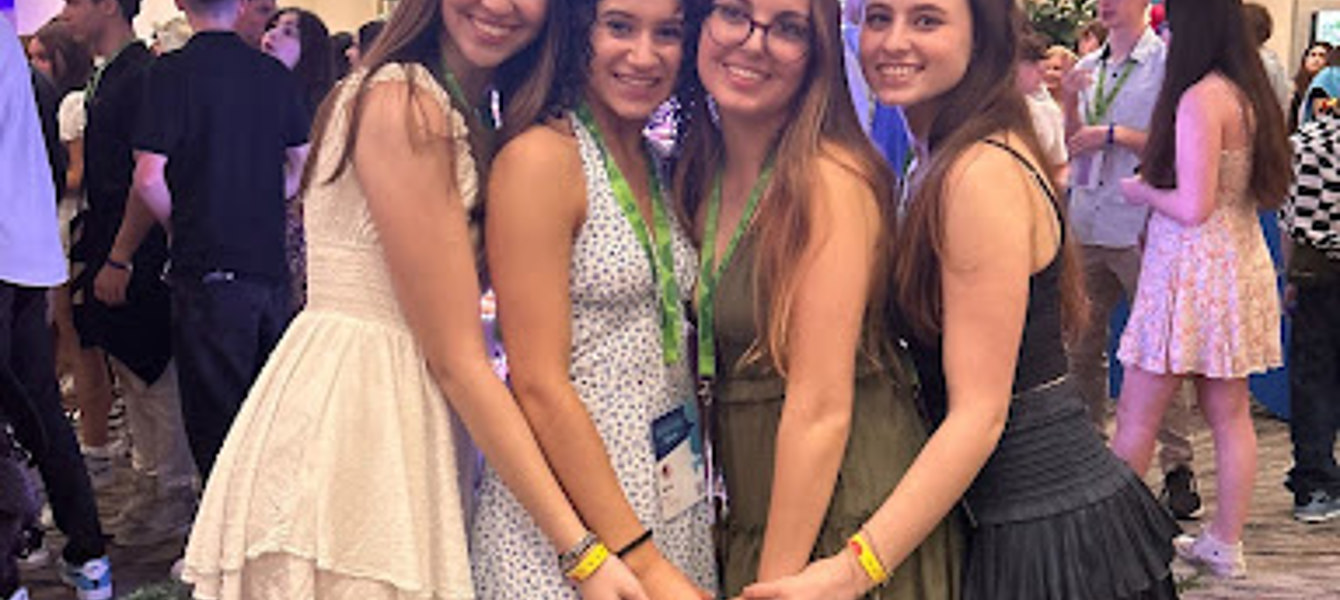 65e5e3128ce307bc74576b1e_sin título (2)