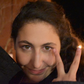 5fe3d876b997c8ee966594c9_Headshot (1)