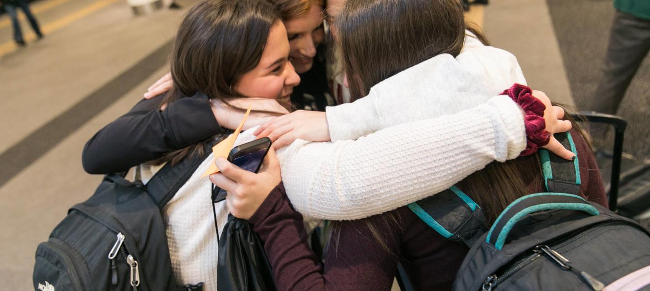 5d7a99a37099dc60a7c6f291_BBYO IC - Fotografía de Jason Dixson -_4ba51c30