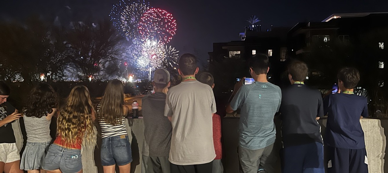 687149c68a1bd160349bb55a_IMG_0239 Grande