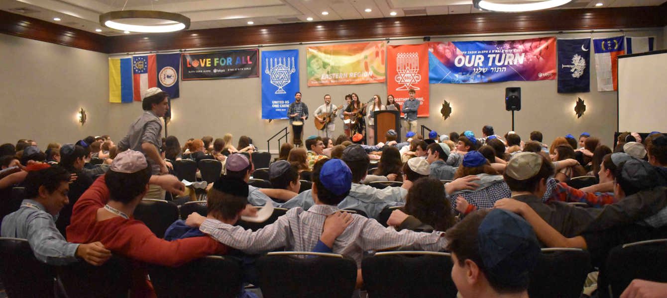 5dbc6426c042645ba801bd3f_Imagen del Shabat en Oriente