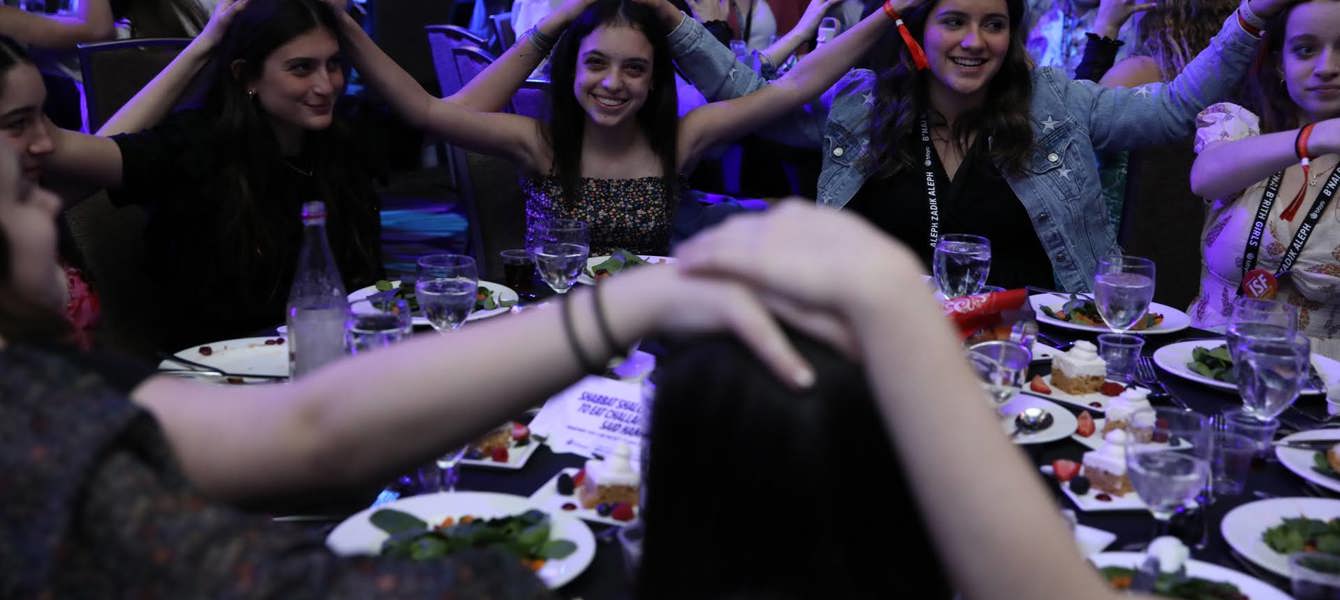 645e654cdd099bd882acfd68_BBYO IC - Fotografía de Jason Dixson - Kip2-109