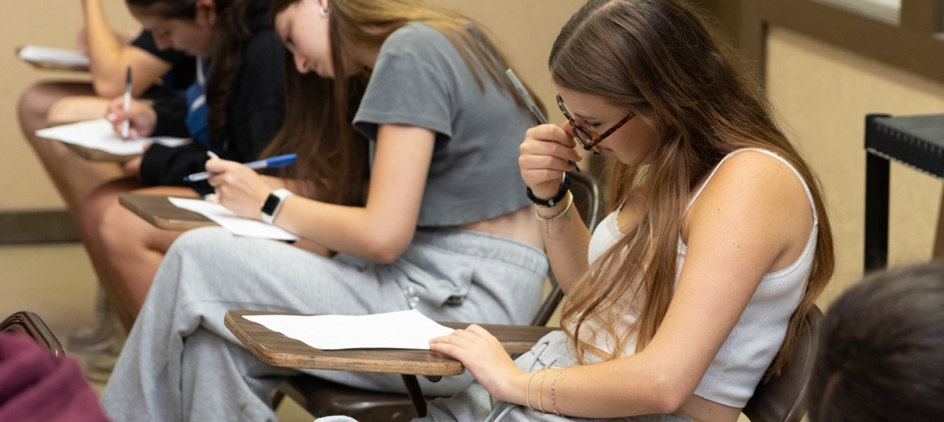 6862f127dfd36fd17eb548bc_Aaron Perrotta ILTC 15 de julio - 144 Grande