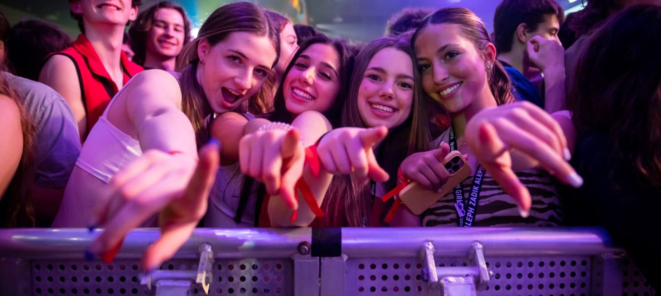 63fceb44dfdd911aab05657d_BBYO IC Domingo - Kandel-063