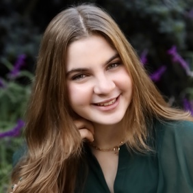 65283d0344f3b405828d1d58_IMG_6066