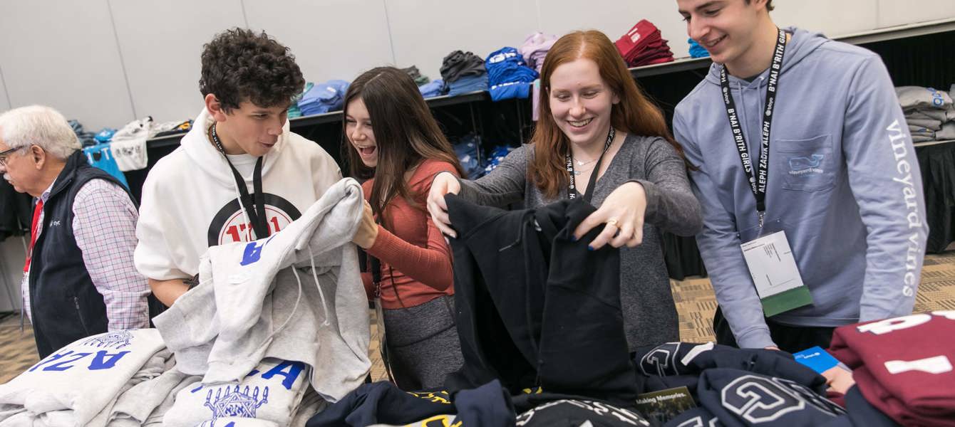 5cd5bc03247e9db6ad1b764d_BBYO IC - Fotografía de Jason Dixson -_a7401ab1