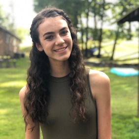 5bd6fede1c27777845af6fb5_Sharman, Lindsay