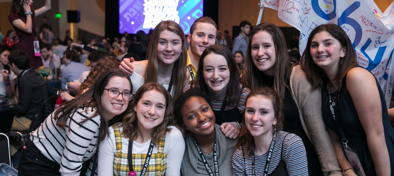 5c7975210add3ed64ebf2221_BBYO IC - Fotografía de Jason Dixson -_6d71c291