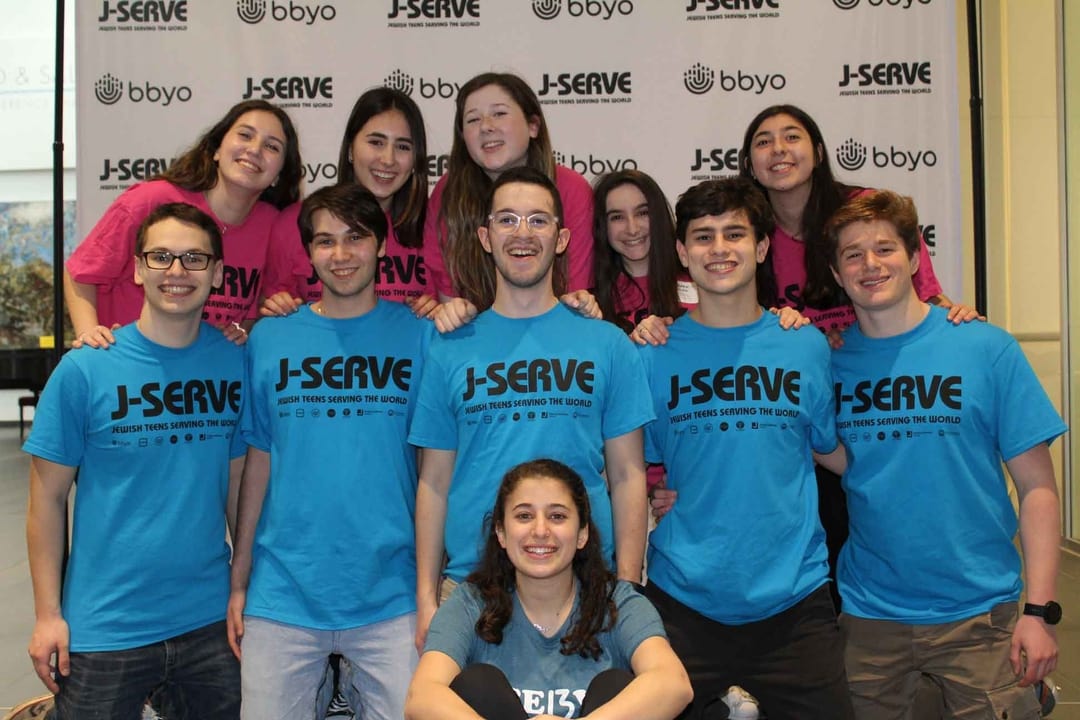 6614274db3ccf70aa8e9932c_5e5d610cadc8bf8cd05ea346_Toronto 4-p-1080[43]