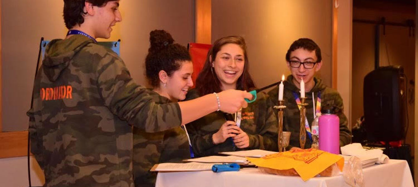 5f92e7019f3b239a8e2def7f_Foto del Shabat en Wisco 2