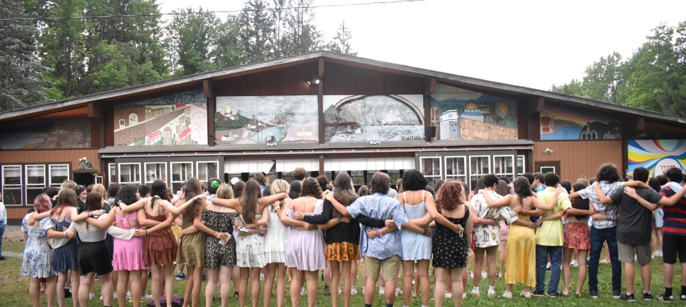 65296b68eba0fd8bd72cc51a_JDW_9016 Grande