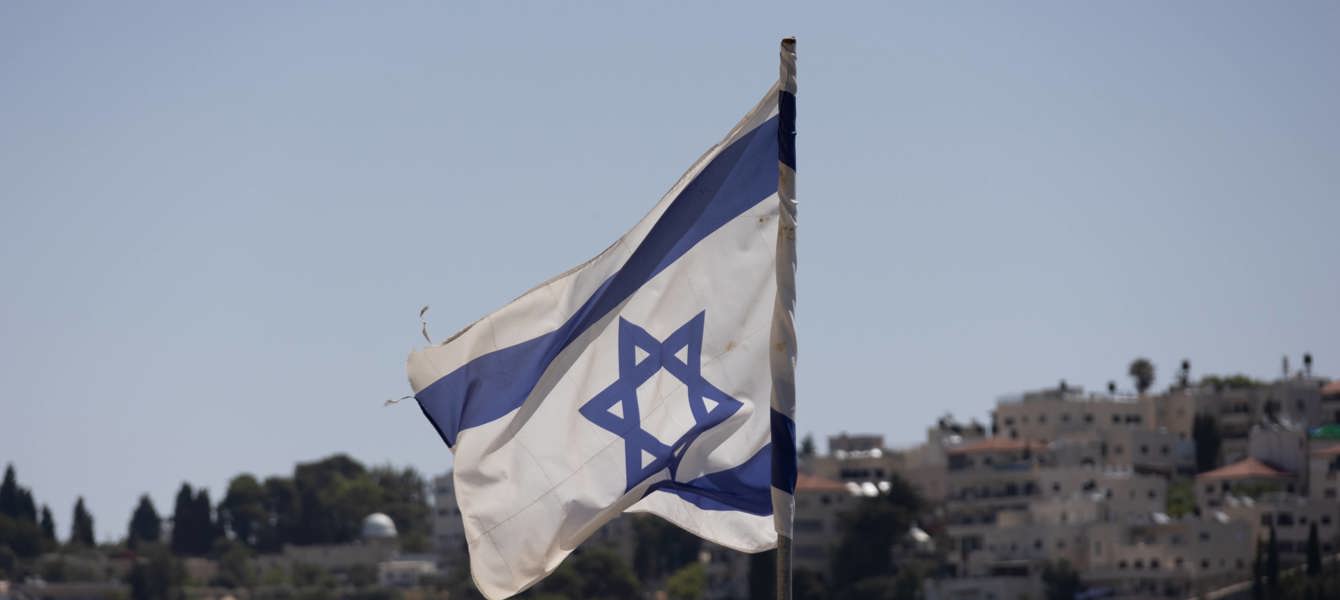 65397fe3910de9da6c0816c4_Viaje para personas mayores a Israel 23, autobús E - 32