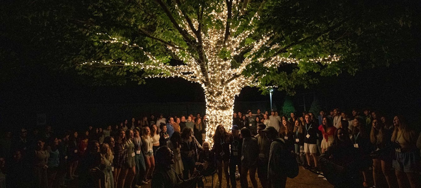 61f41157272b8bd22a5a275d_un Shabat para recordar-143