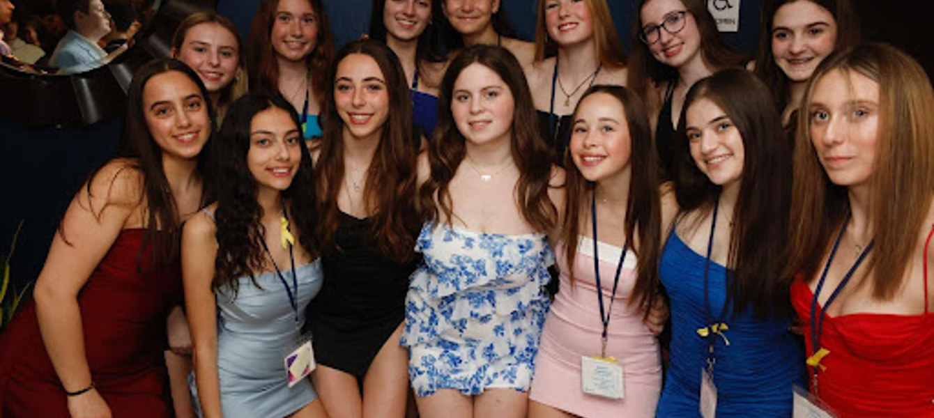 6810e2ea9491d9087e6eb7c1_maddiekates4-29