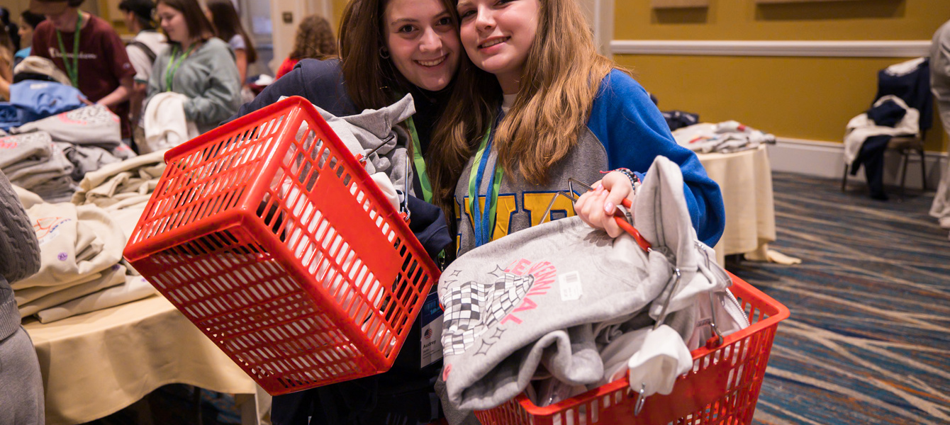 67abf850afaeb98a5a08c8f6_BBYO IC - Fotografía de Jason Dixson -_25108e4a