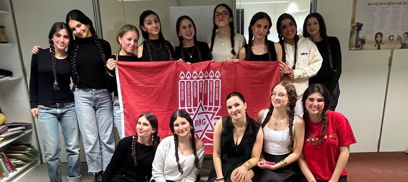 6733ba0b49ce841fc61e6266_undefined