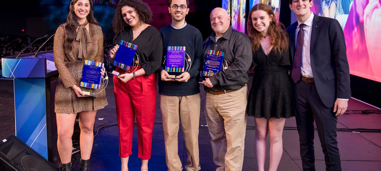 5e791be7c90cf9fef0f1102c_Selecciones del sábado - Kandel - 132